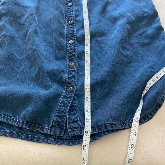 Tibi Button Front Chambray Denim Skirt Size 6 100% Lyocell Slant Pockets Blue - Picture 7 of 8